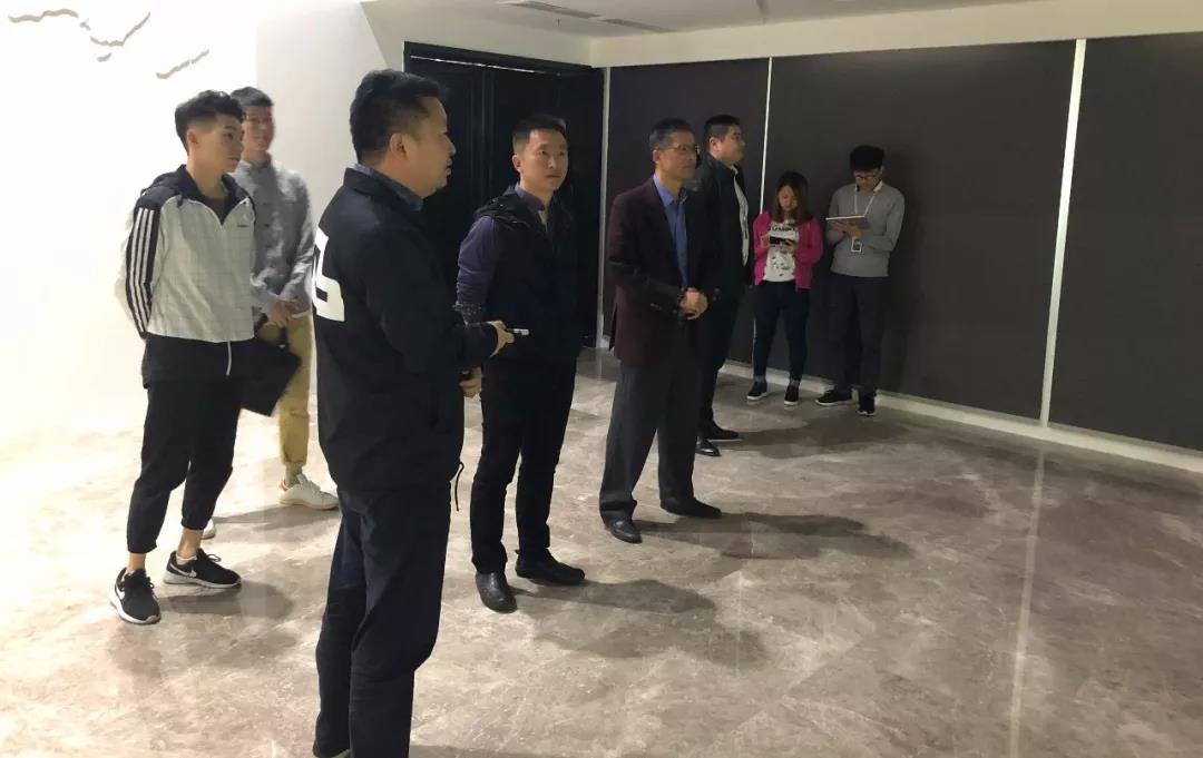 锐丰科技董事总经理薛凯一行来PG娱乐考察交流